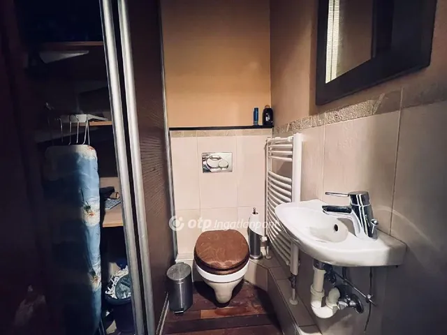 Eladó lakás Budapest VI. kerület 83 nm