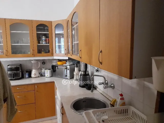 Eladó lakás Budapest VI. kerület 104 nm