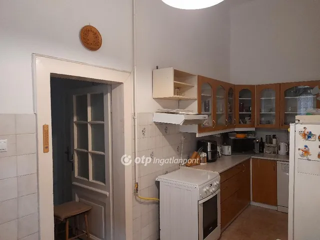 Eladó lakás Budapest VI. kerület 104 nm
