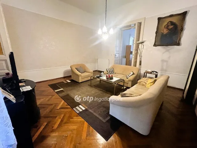 Eladó lakás Budapest VI. kerület 114 nm