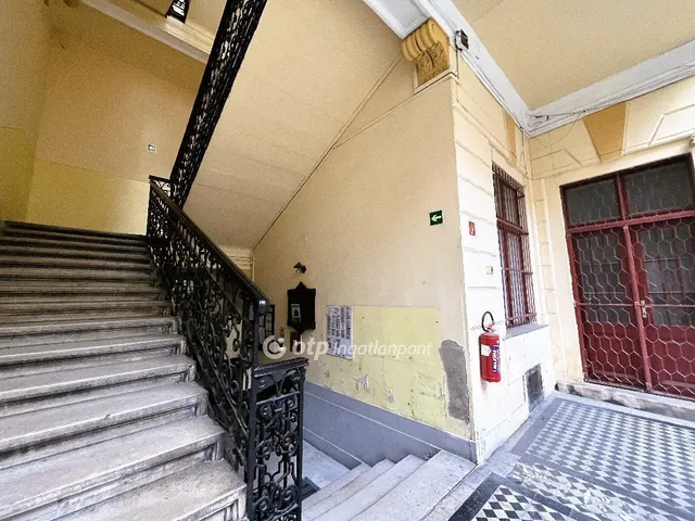 Eladó lakás Budapest VI. kerület 114 nm