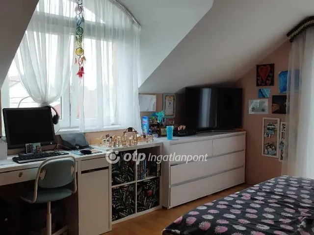 Eladó ház Budapest XX. kerület, Kossuthfalva 151 nm