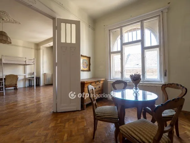 Eladó lakás Budapest V. kerület, Dél-Belváros 126 nm