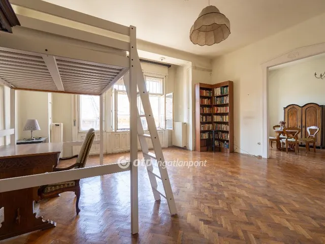 Eladó lakás Budapest V. kerület, Dél-Belváros 126 nm