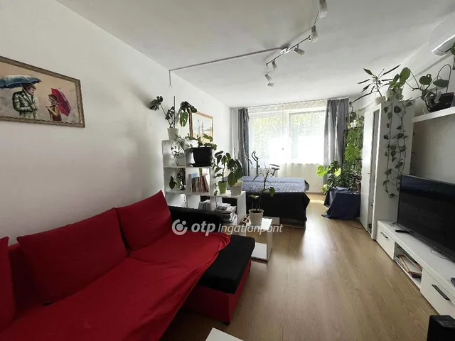 Eladó lakás Budapest III. kerület, Békásmegyer 56 nm