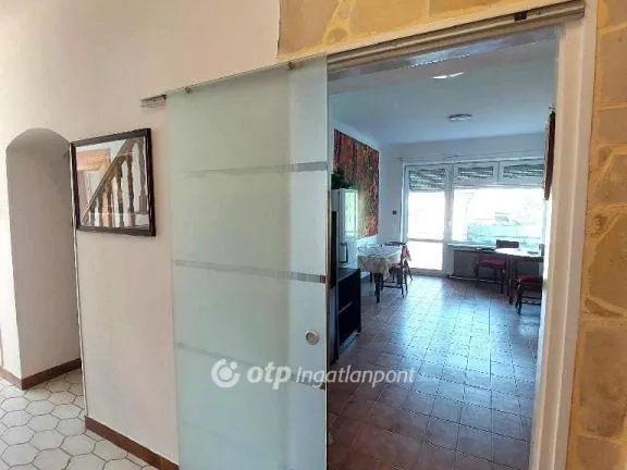 Eladó ház Dunaharaszti, Rákócziliget 260 nm