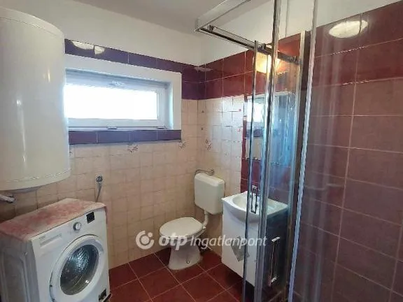 Eladó ház Dunaharaszti, Rákócziliget 260 nm