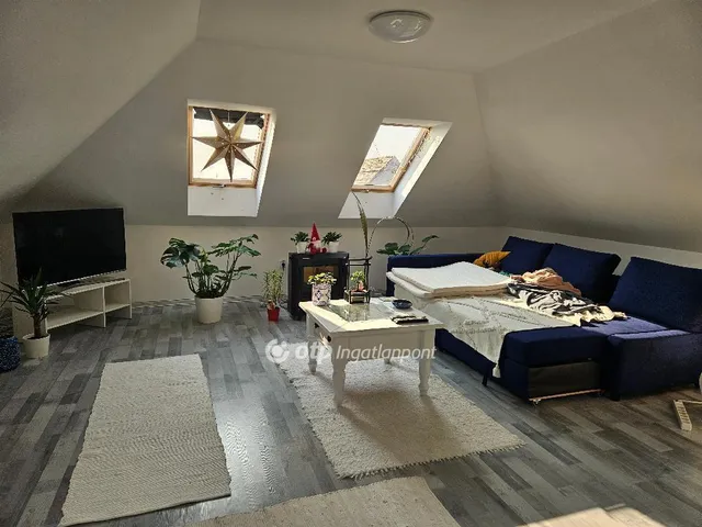 Eladó ház Gyál, Gyálszőlő 217 nm