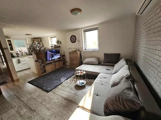 Eladó ház Gyál, Gyálszőlő 217 nm