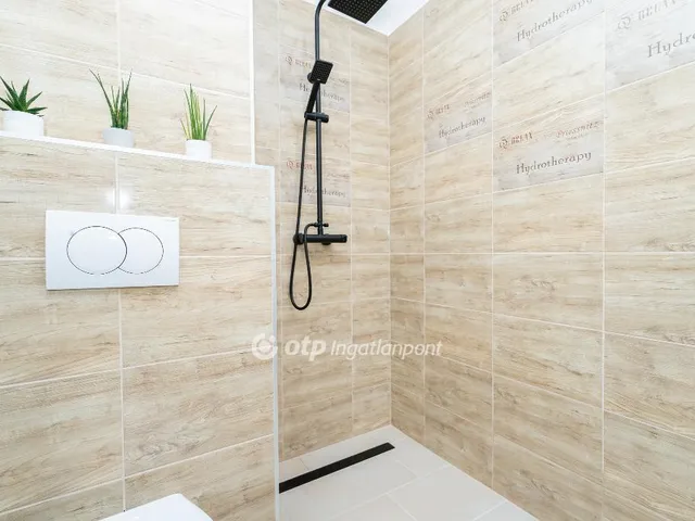 Eladó lakás Budapest XVIII. kerület, Halomi úti ltp 91 nm