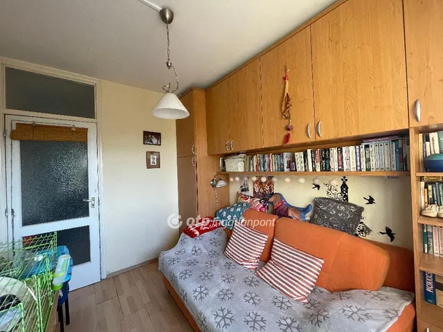 Eladó lakás Budapest XVIII. kerület, Alacskai úti lakótelep 75 nm