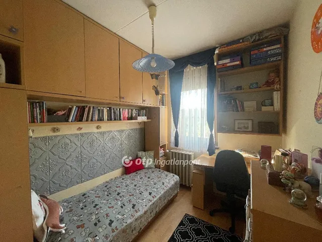 Eladó lakás Budapest XVIII. kerület, Alacskai úti lakótelep 75 nm