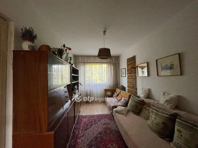 Eladó lakás Budapest XVIII. kerület, Alacskai úti lakótelep 75 nm