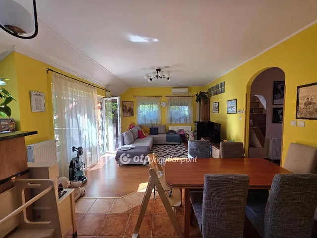 Eladó lakás Budapest XVII. kerület, Rákoscsaba-Újtelep 98 nm