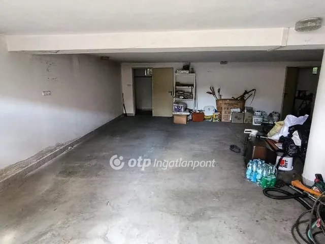 Eladó ház Isaszeg 184 nm