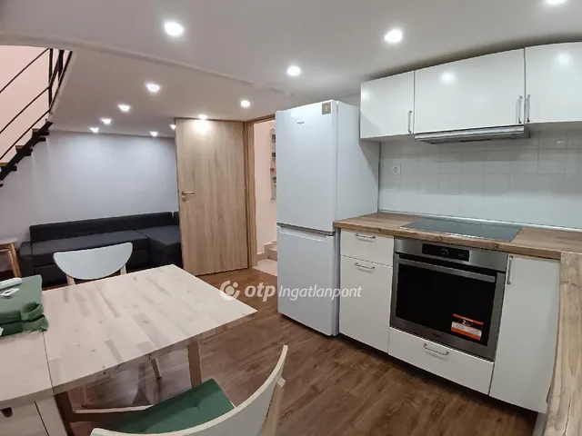 Eladó lakás Budapest VIII. kerület, Józsefváros 30 nm