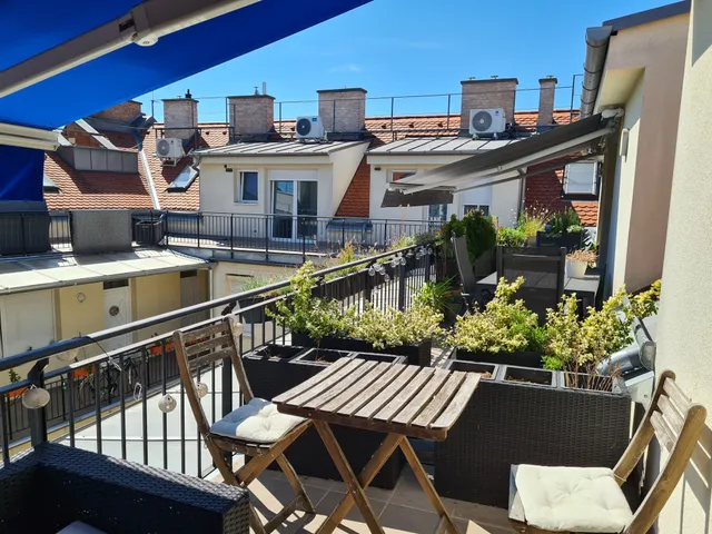 Eladó lakás Budapest VI. kerület 72 nm