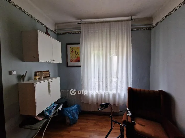 Eladó ház Pomáz 135 nm