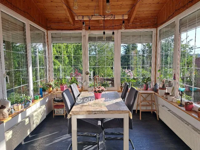 Eladó ház Érd 199 nm