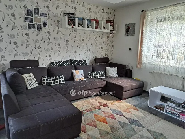 Eladó ház Érd 199 nm