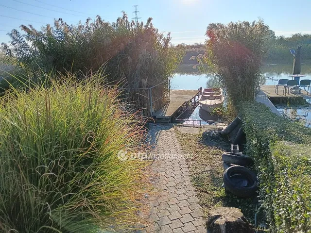 Eladó ház Szigetcsép 85 nm