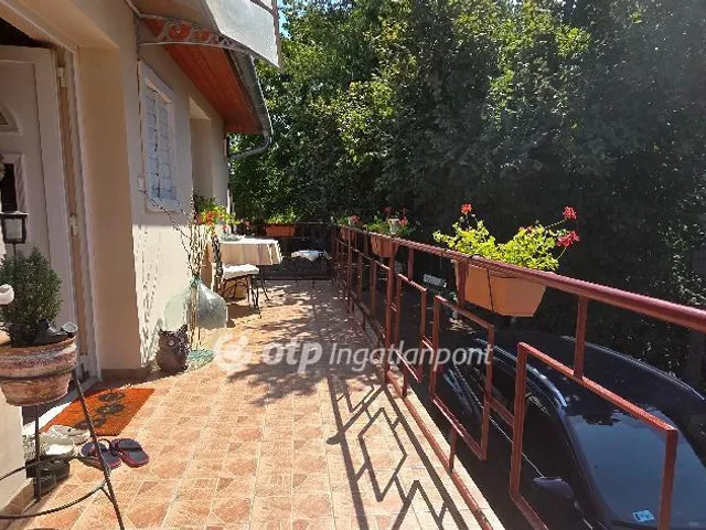 Eladó ház Érd, Fenyves-Parkváros 124 nm