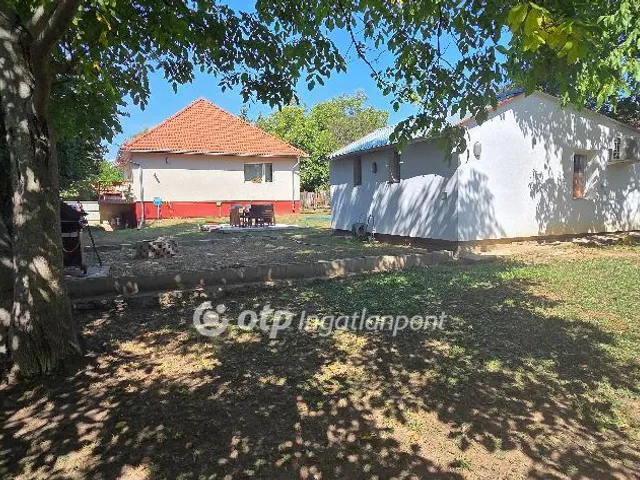 Eladó ház Érd, Fenyves-Parkváros 124 nm