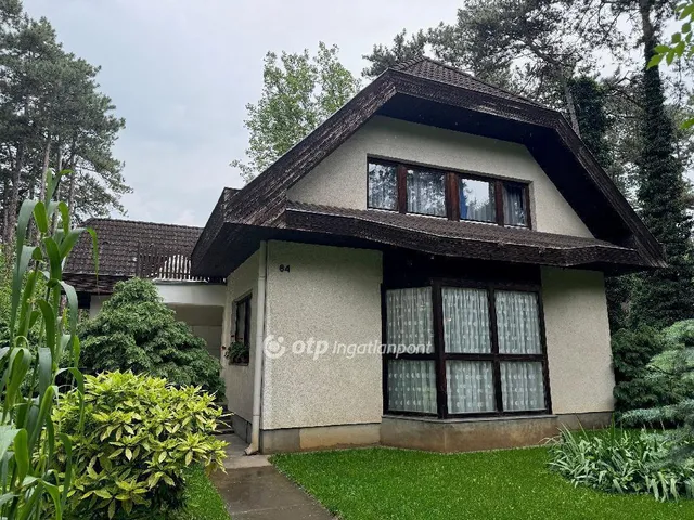 Eladó ház Siófok 195 nm