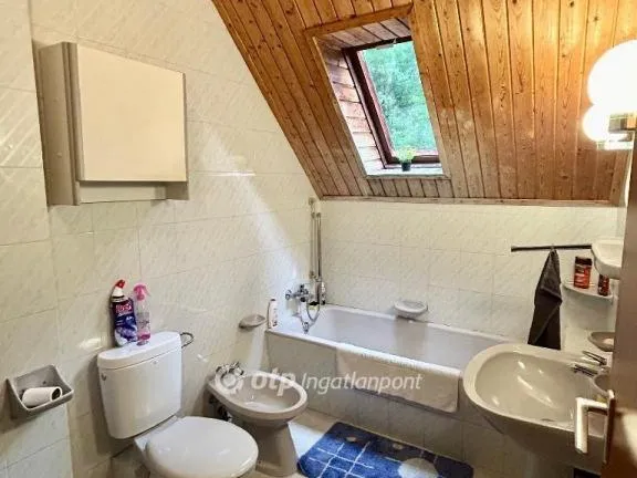 Eladó ház Siófok 195 nm