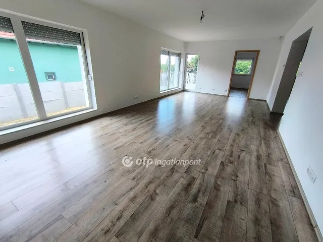 Eladó ház Érd, Fenyves-Parkváros 133 nm