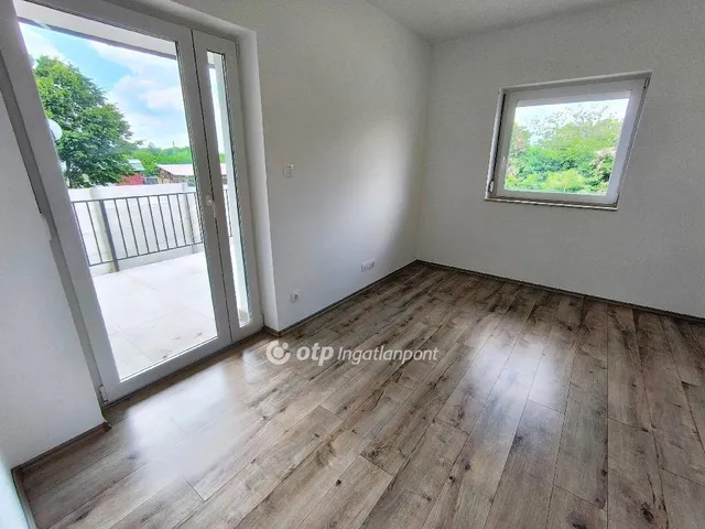 Eladó ház Érd, Fenyves-Parkváros 133 nm