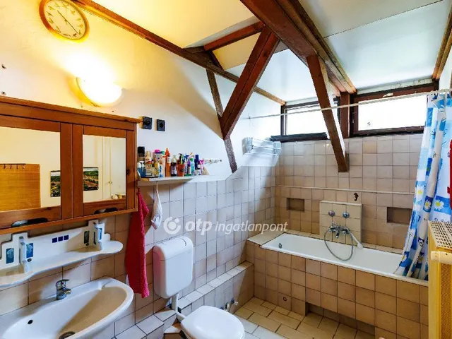 Eladó lakás Budapest II. kerület, Hárshegy 96 nm