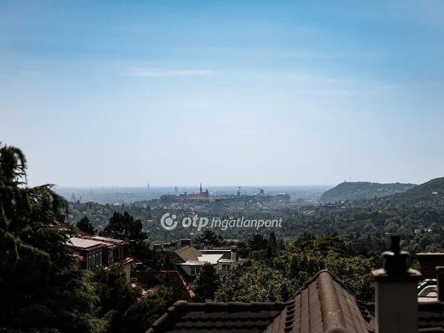 Eladó lakás Budapest II. kerület, Hárshegy 96 nm