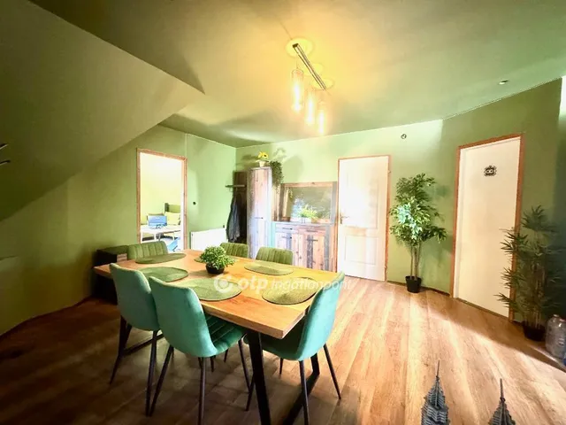 Eladó lakás Érd 84 nm