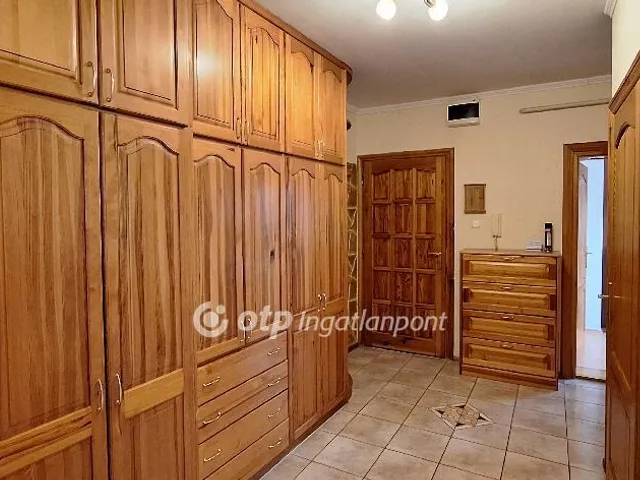 Eladó lakás Nagykovácsi 73 nm