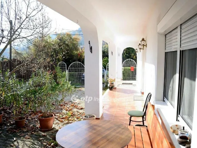 Eladó ház Budapest III. kerület 189 nm