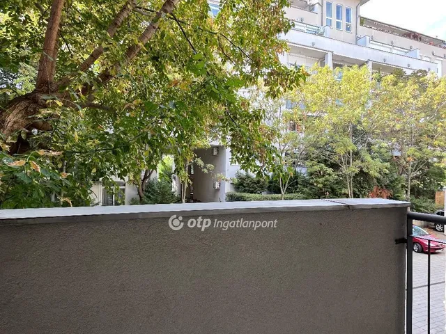 Eladó lakás Budapest VIII. kerület, Füvész kert 52 nm