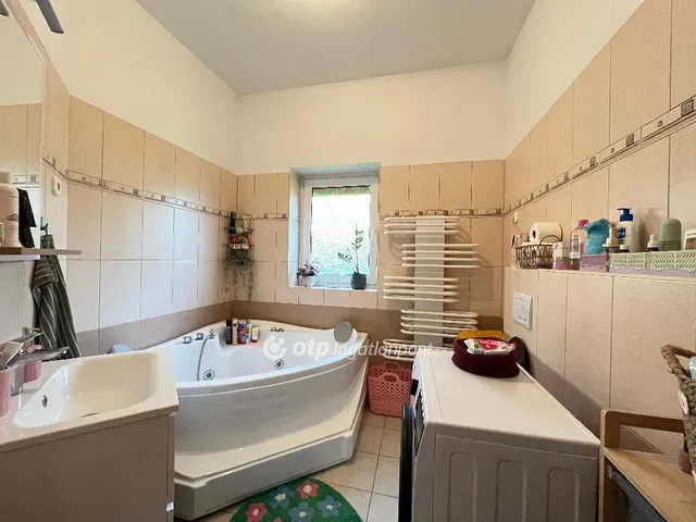 Eladó lakás Budapest XXII. kerület, Budafok-Rózsavölgy 100 nm