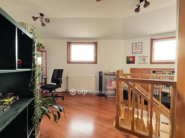 Eladó lakás Budapest XXII. kerület, Budafok-Rózsavölgy 100 nm