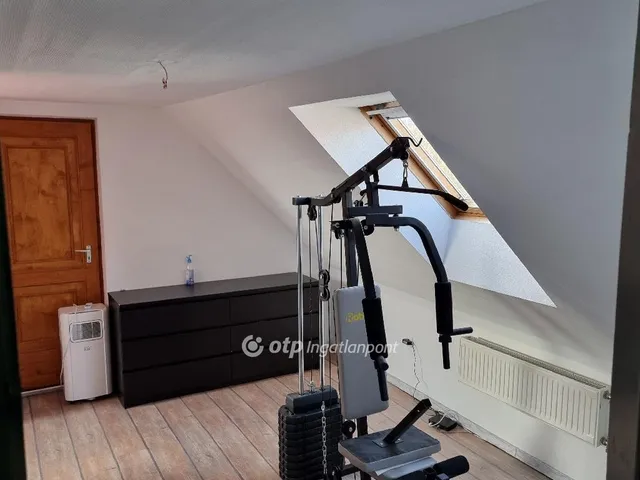 Eladó ház Felsőpakony 171 nm