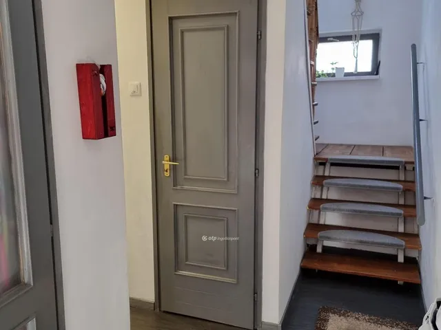 Eladó ház Felsőpakony 171 nm