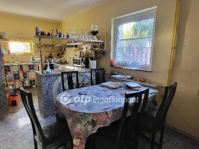 Eladó ház Diósd 152 nm