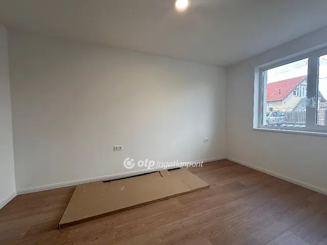 Eladó lakás Albertirsa 67 nm