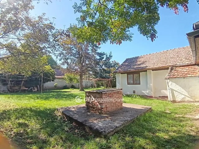 Eladó ház Balatonőszöd 148 nm