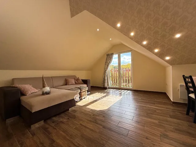 Eladó lakás Pilisvörösvár 51 nm