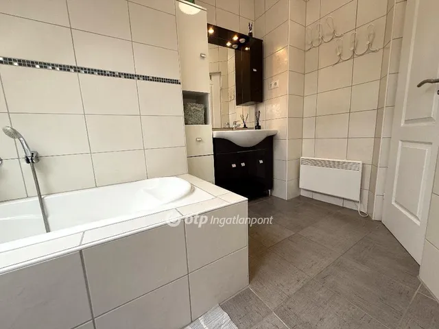 Eladó lakás Pilisvörösvár 51 nm