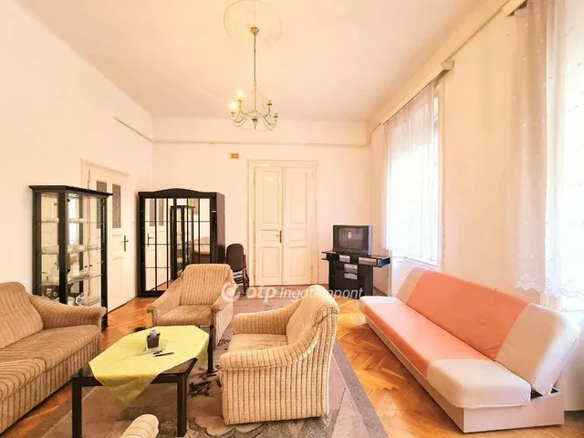 Eladó lakás Budapest VIII. kerület, Józsefváros 66 nm