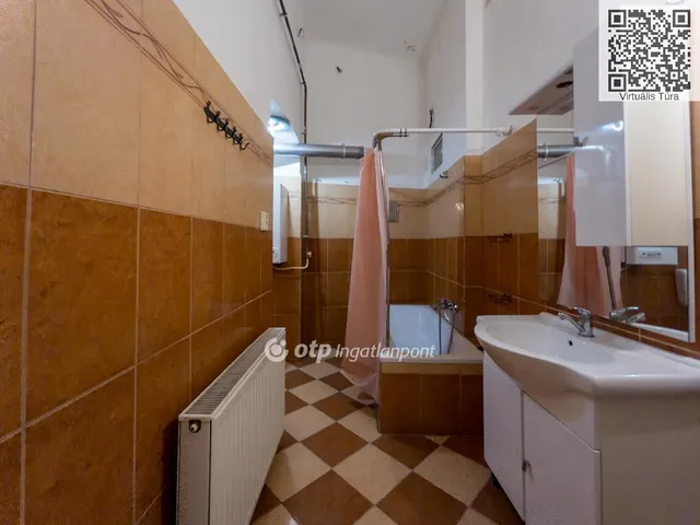 Eladó lakás Budapest VIII. kerület, Józsefváros 157 nm