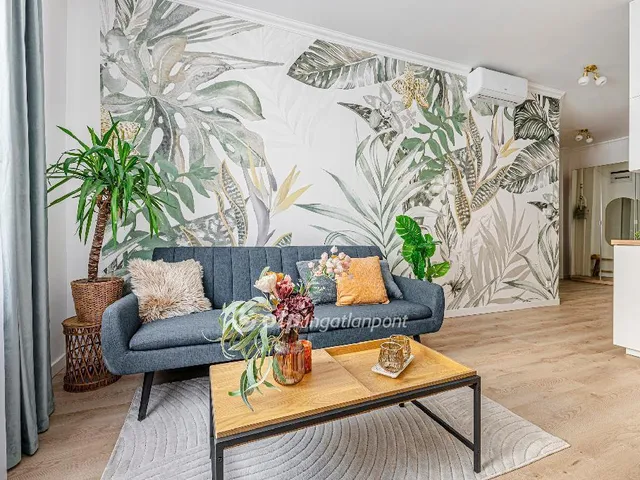 Eladó lakás Budapest VI. kerület, Nagykörúton belüli terület 29 nm