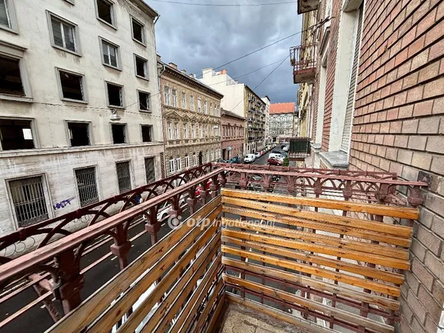 Eladó lakás Budapest VIII. kerület 76 nm